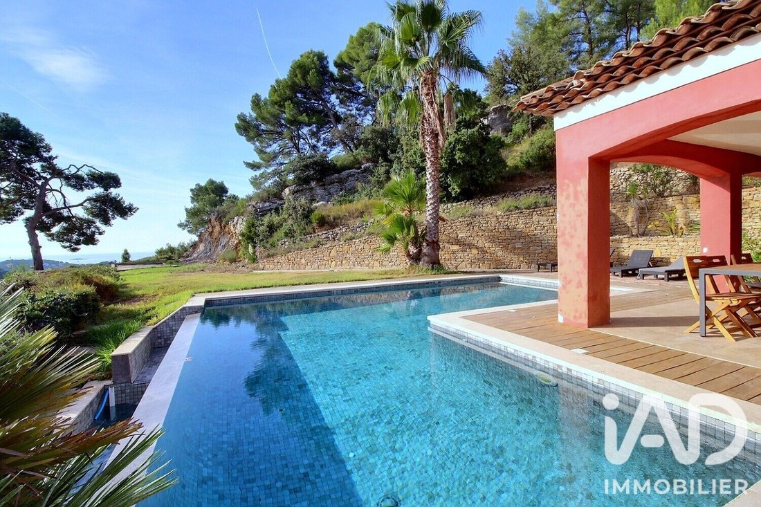 House in La Cadiere-d'Azur, Provence-Alpes-Côte d'Azur, France 4 - 19028732