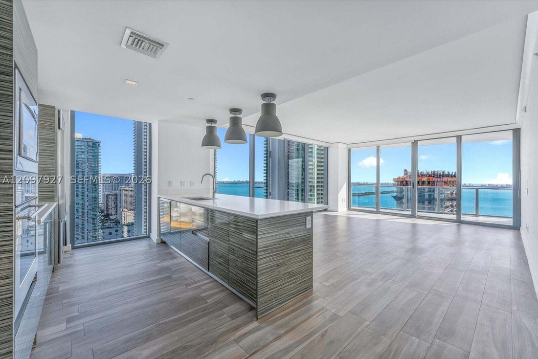 Condo in Miami, Florida, United States 1 - 19020365