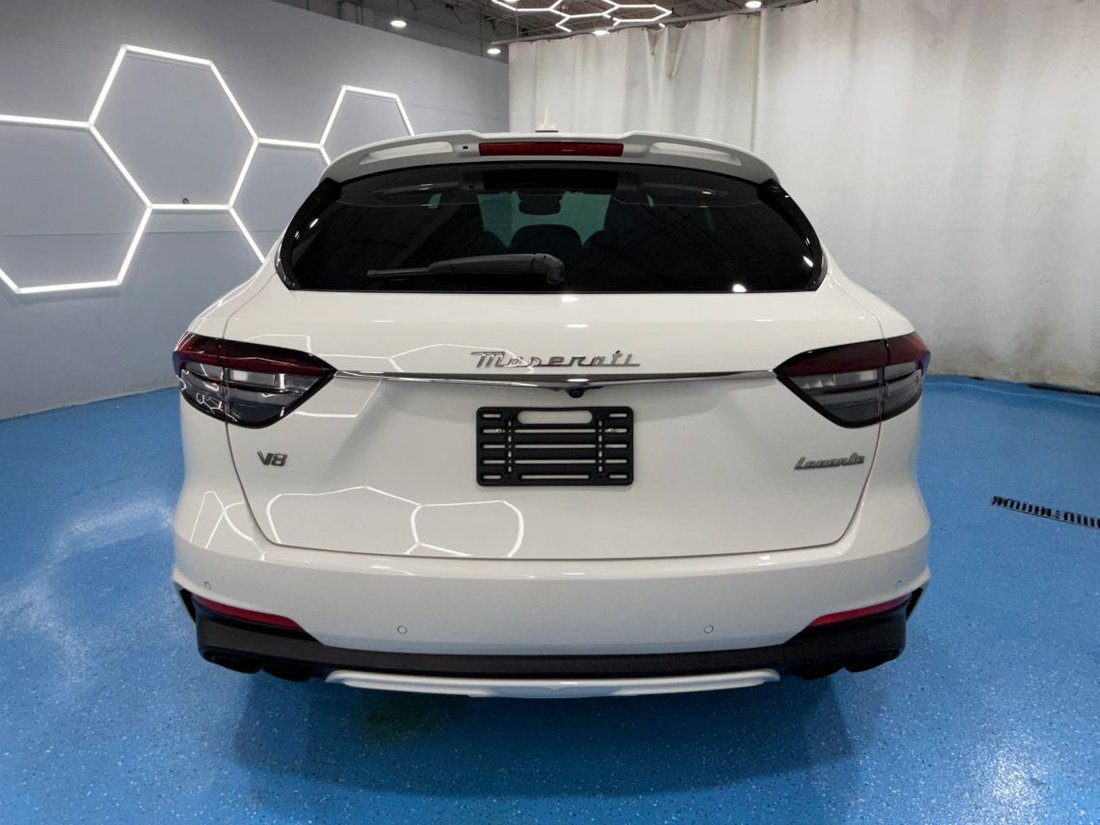 Suv in Bensenville, IL, United States 5 - 19031352