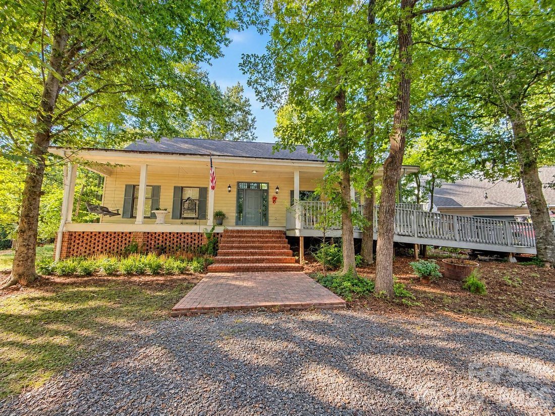 House in Columbus, North Carolina, United States 1 - 19032410