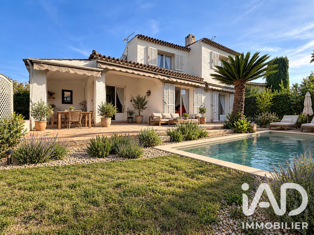 House in Maurice Jeanpierre, Le Cannet, France 1 - 19028738