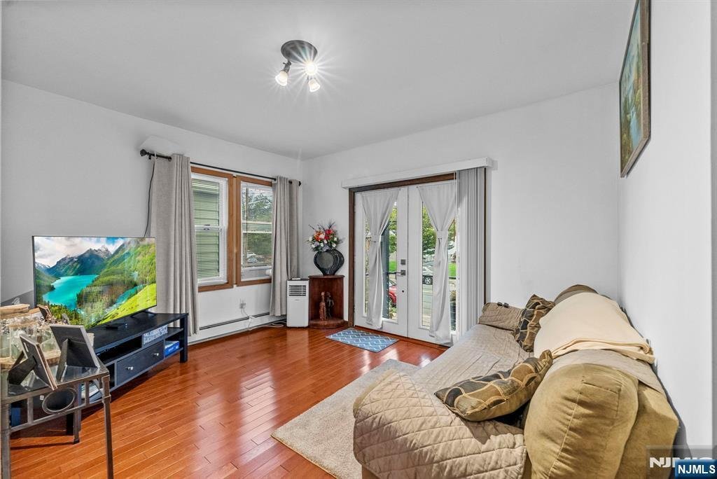 Apartment in Elizabeth, New Jersey, United States 2 - 19022618