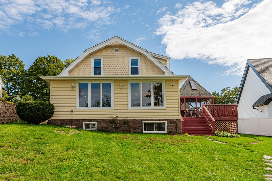 House in Muskego, Wisconsin, United States 2 - 19026506
