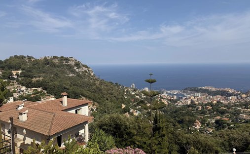 Villa in La Turbie, Provence-Alpes-Côte d'Azur, France 1