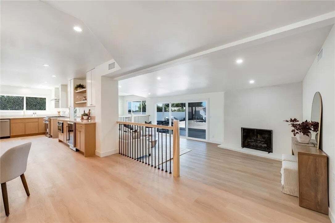House in Claremont, California, United States 5 - 19024459