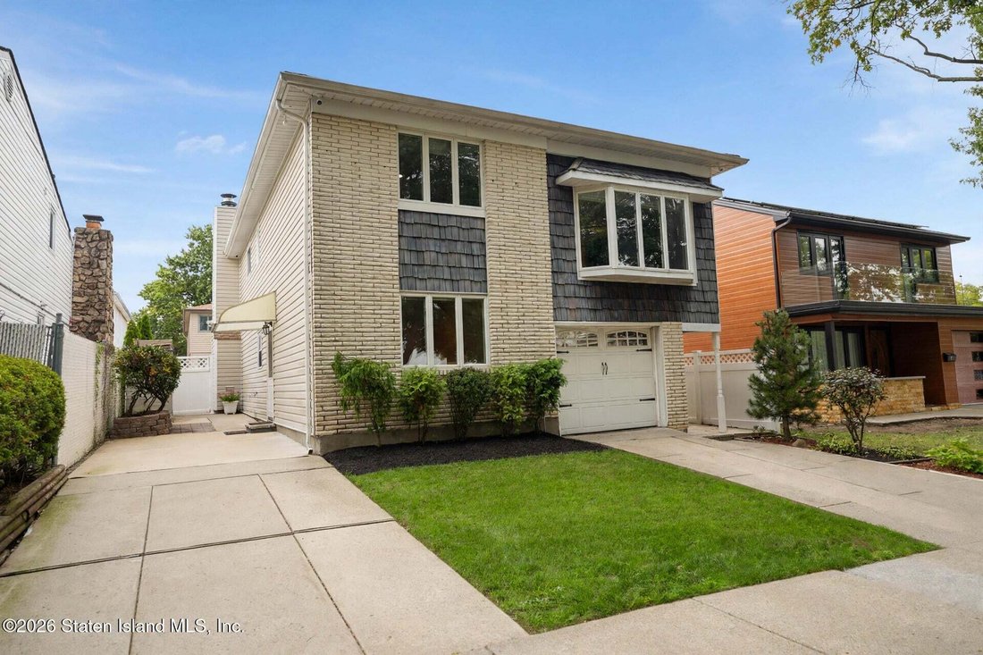 House in New York, New York, United States 2 - 19033534
