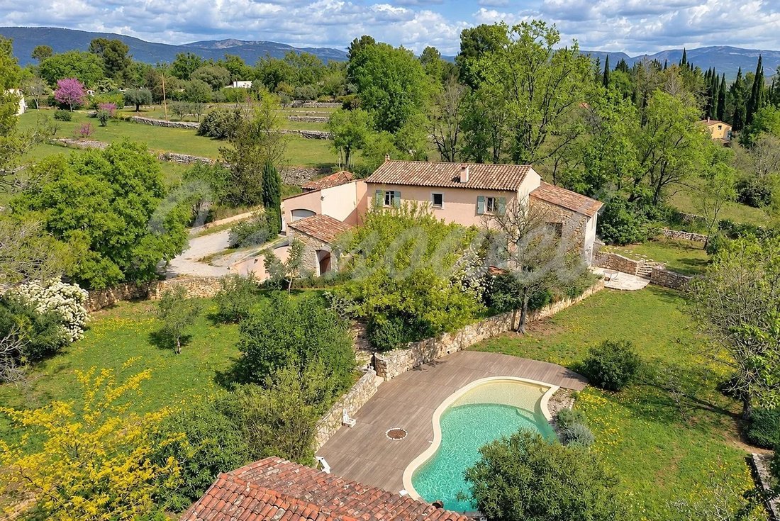 Villa à Fayence, Provence-Alpes-Côte d'Azur, France 1 - 17671565
