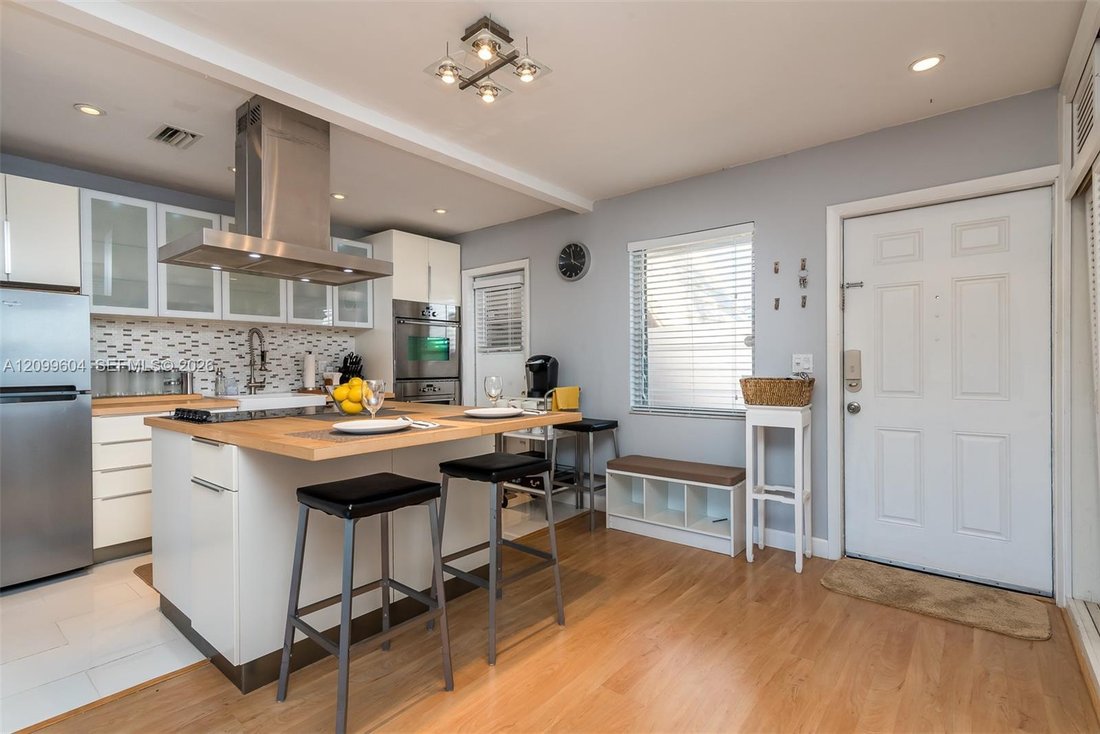 Condo in Fort Lauderdale, Florida, United States 4 - 19031222