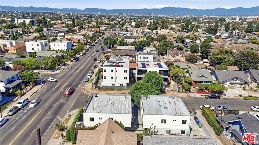 Los Angeles, California, United States 5 - 19023192