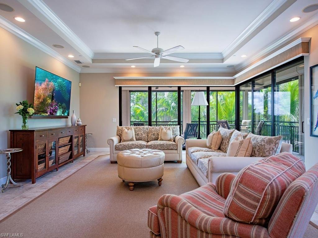 Condo in Naples, Florida, United States 5 - 19035198
