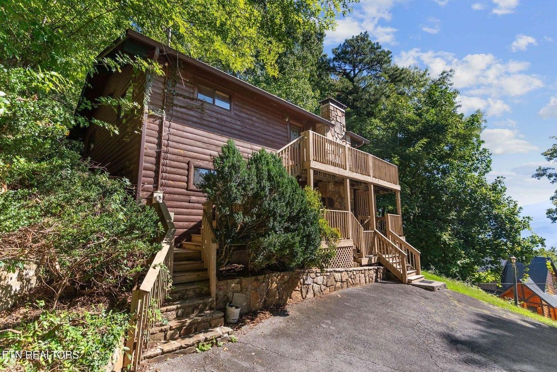 House in Gatlinburg, Tennessee, United States 4 - 19029214