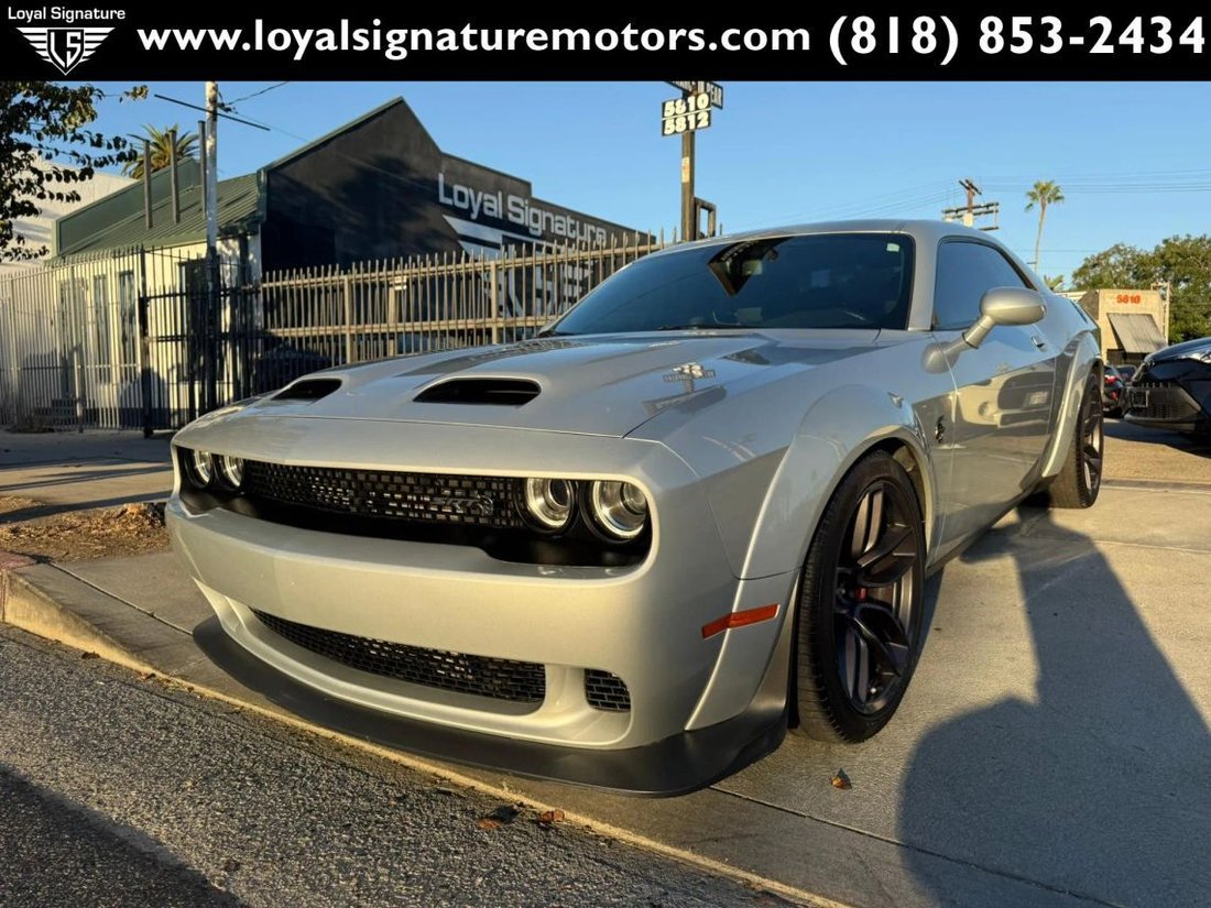Coupe in Van Nuys, CA, United States 3 - 19033783