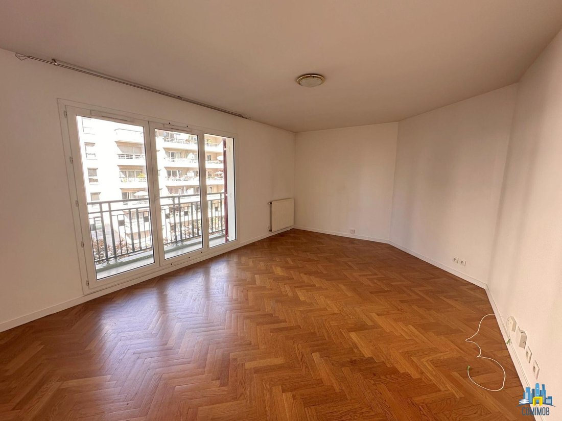 Apartment in Hôtel de Ville, Courbevoie, France 2 - 19032148