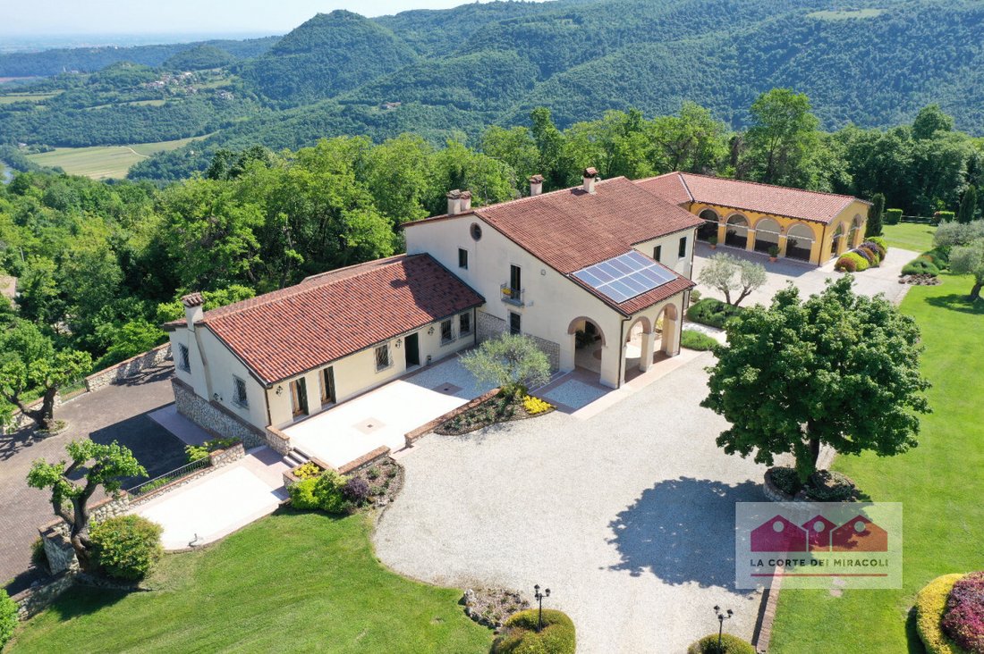 Villa à Arcugnano, Vénétie, Italie 1 - 15921945