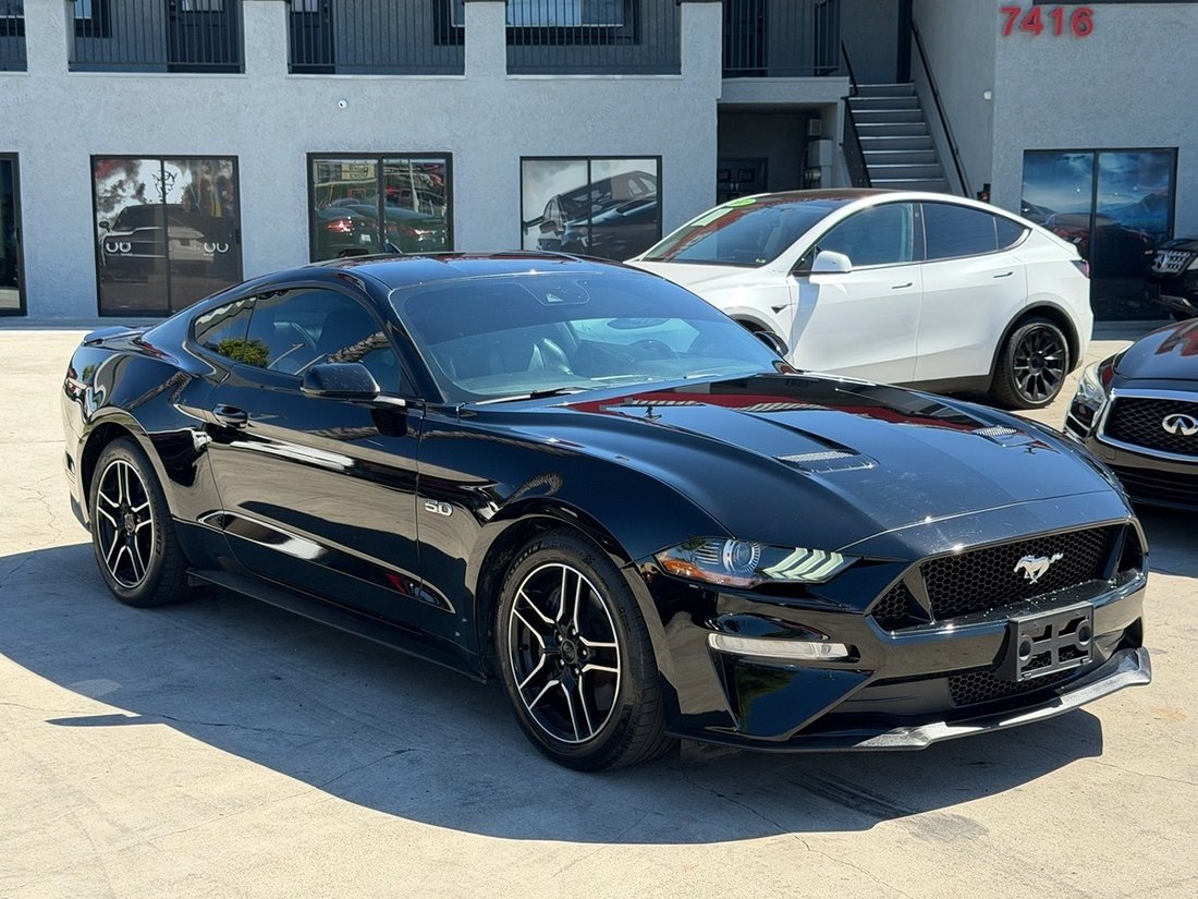 Coupe in Downey, CA, United States 3 - 19029603