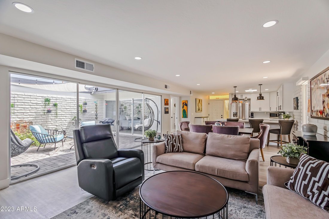 Villa in Phoenix, Arizona, United States 2 - 19033021
