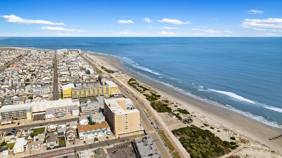 Condo in Wildwood, New Jersey, United States 4 - 19011903