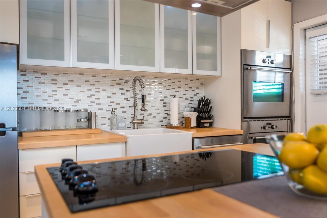Condo in Fort Lauderdale, Florida, United States 3 - 19031222