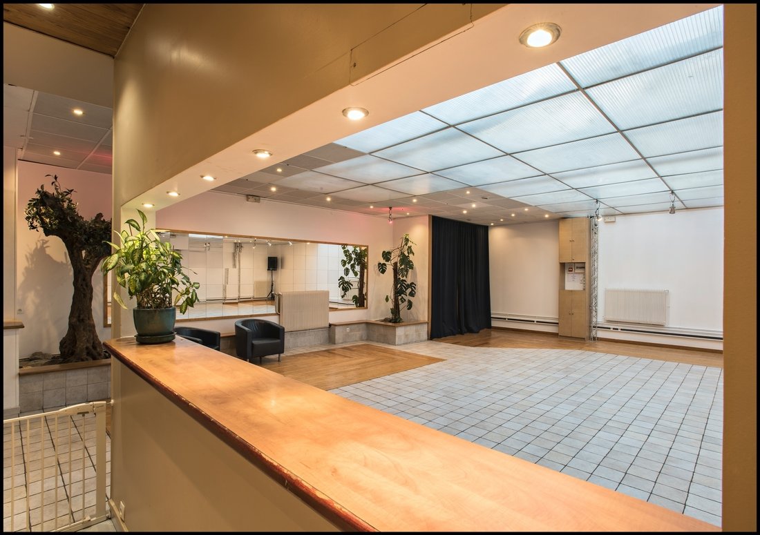 Apartment in Montrouge, Ile-de-France, France 5 - 16984337