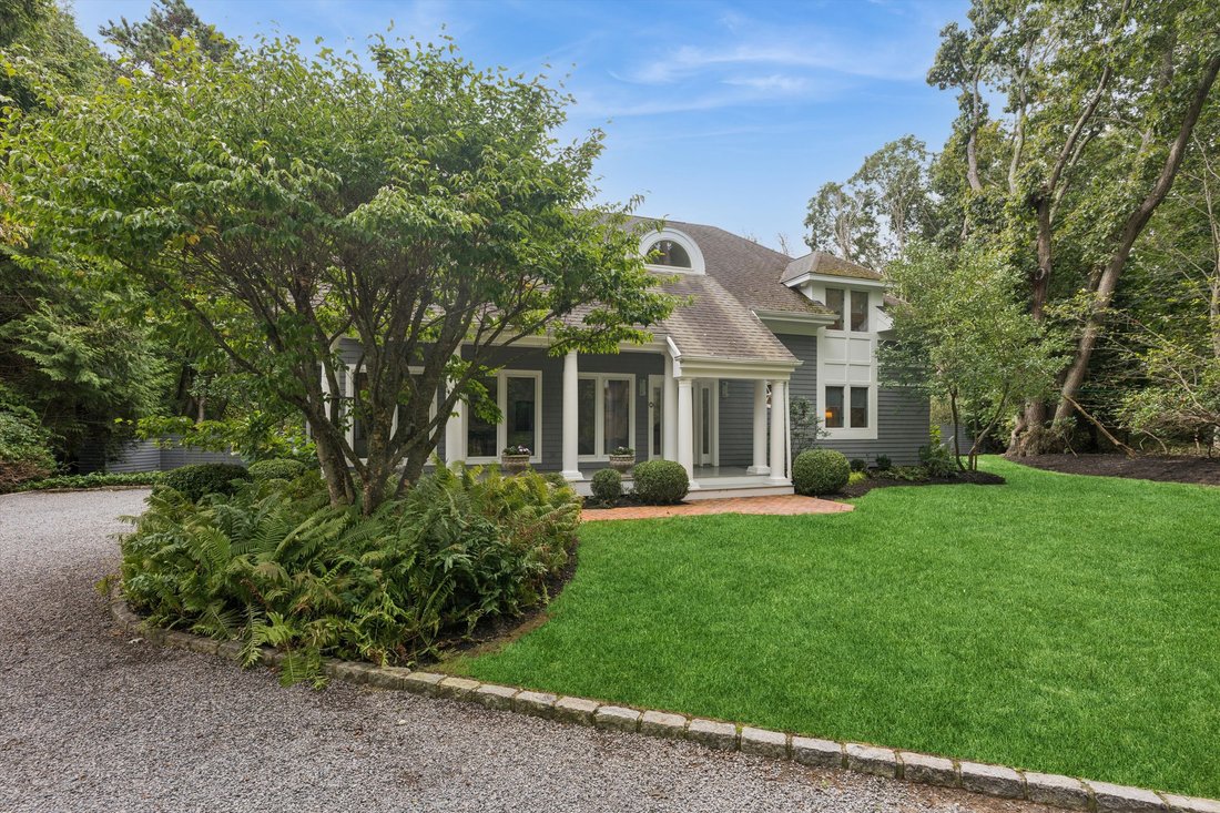 East Hampton, New York, United States 1 - 19024943