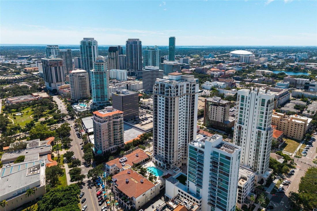 Condominio a St. Petersburg, Florida, Stati Uniti 2 - 19033589