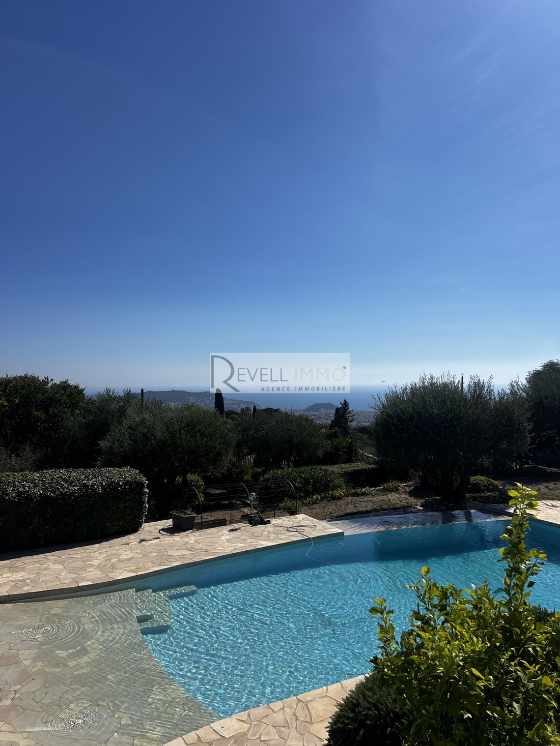 Villa en Niza, Provenza-Alpes-Costa Azul, Francia 1 - 18949717