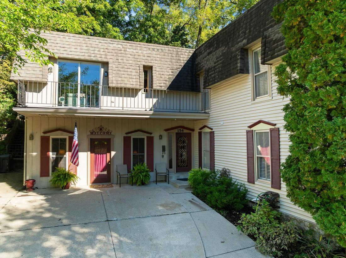 House in Fontana-on-Geneva Lake, Wisconsin, United States 2 - 19032404