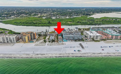 Maison à Indian Shores, Floride, États-Unis 1
