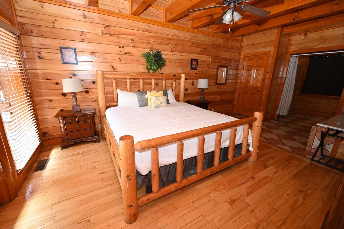 House in Sevierville, Tennessee, United States 2 - 19030712