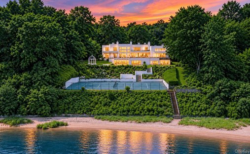 House in Upper Brookville, New York, United States 1
