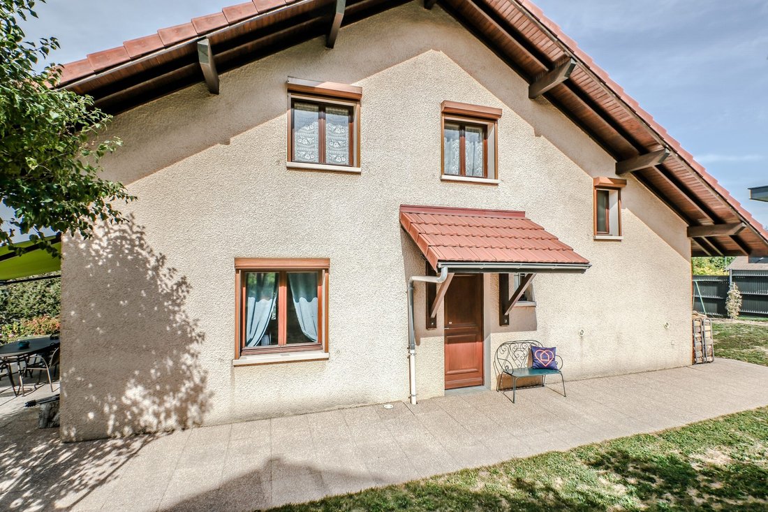 Villa in Neuvecelle, Auvergne-Rhone-Alpen, Frankreich 2 - 19026789