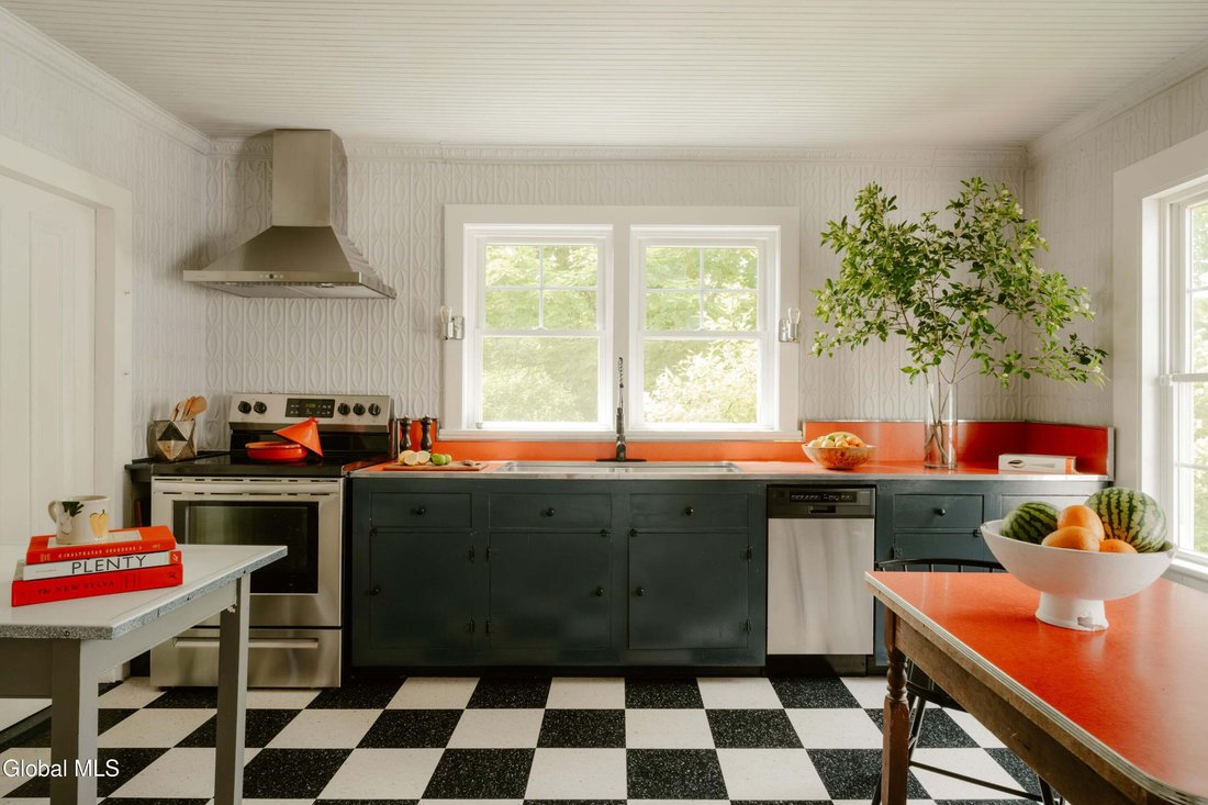 House in Ghent, New York, United States 5 - 19022985