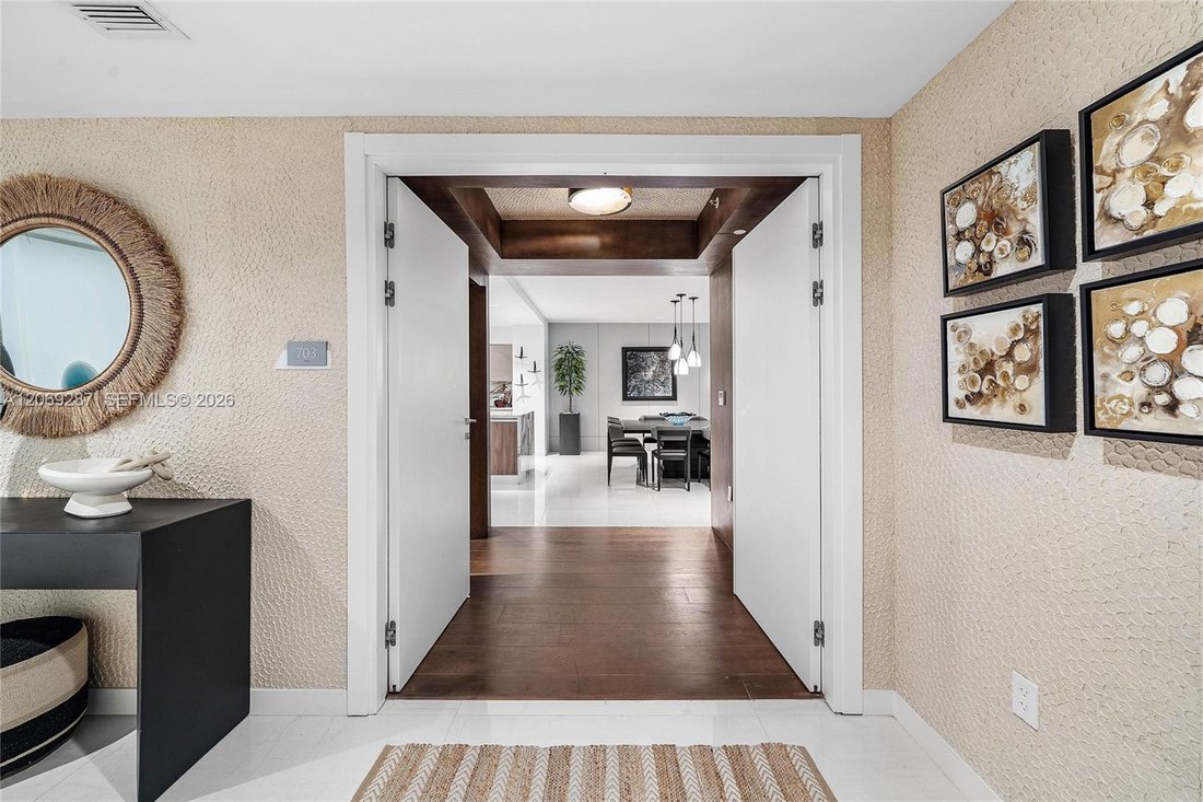 Condo in Fort Lauderdale, Florida, United States 2 - 19025107