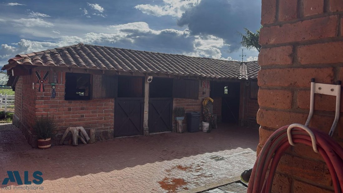 Finca in El Carmen de Viboral, Antioquia, Colombia 1 - 19032583