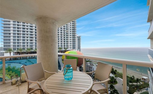 Casa en Hallandale Beach, Florida, Estados Unidos 1