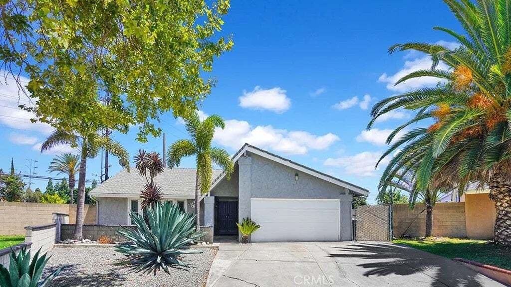 House in Santa Ana, California, United States 1 - 19024531