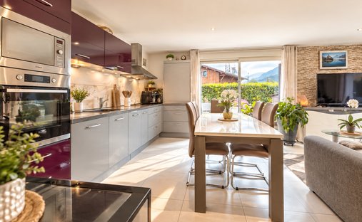 Appartement à Sud, Thônes, France 1