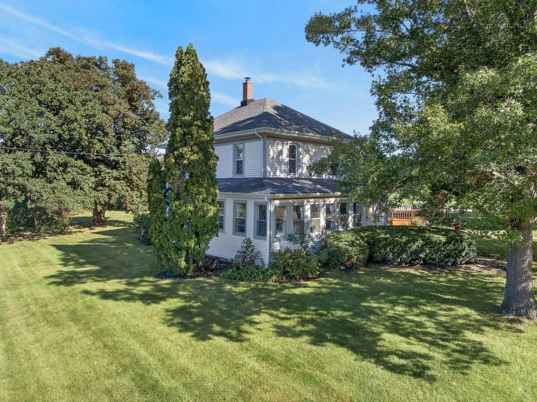 House in Woodstock, Illinois, United States 1 - 19027381