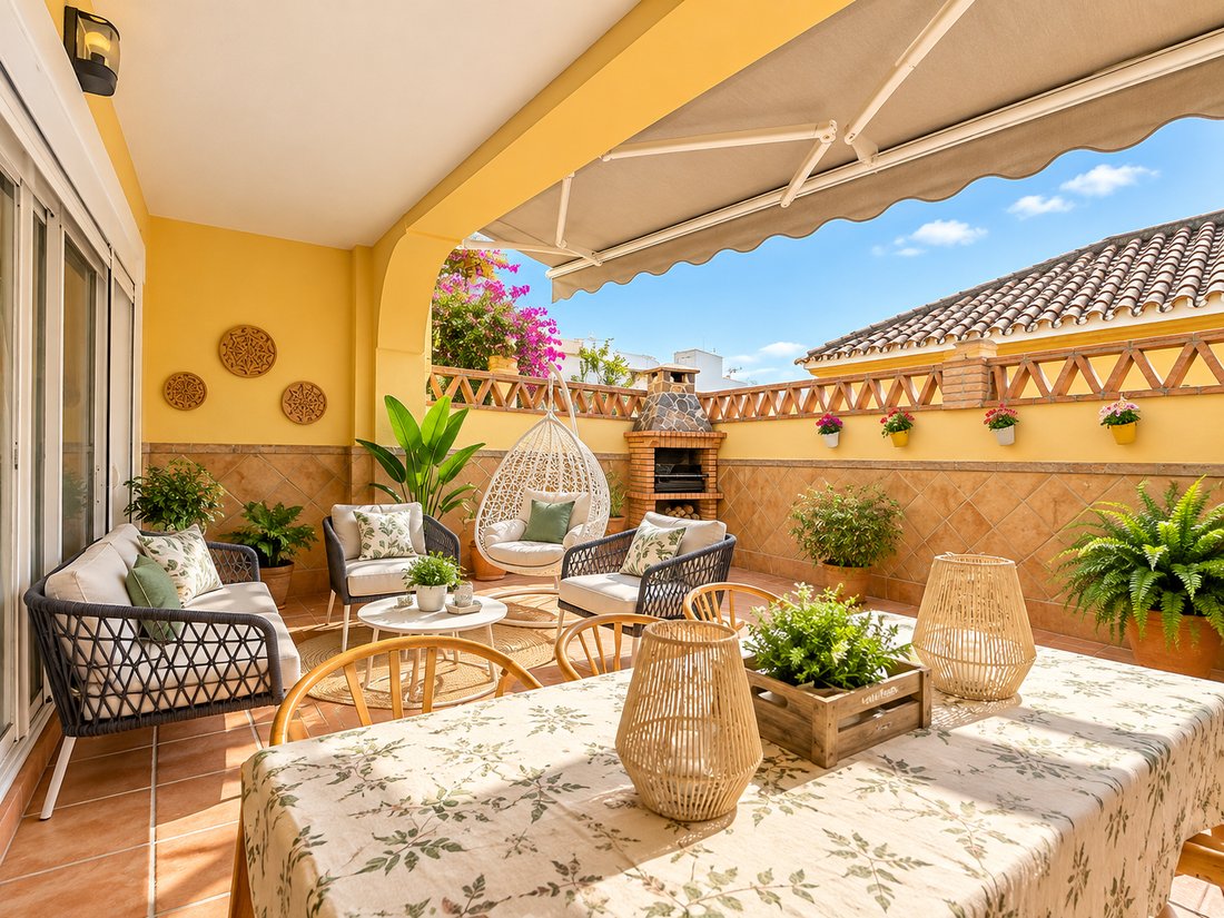 Townhouse in Estepona, Andalusia, Spain 2 - 19032651