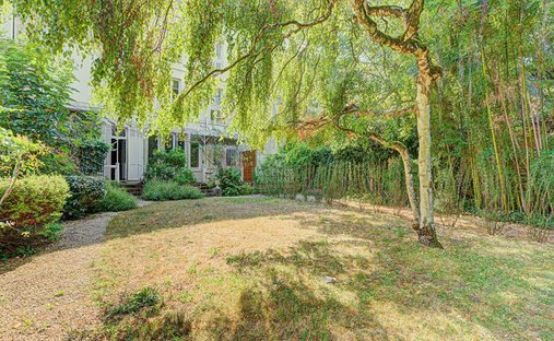 Apartment in Forêt, Saint-Germain-en-Laye, France 1