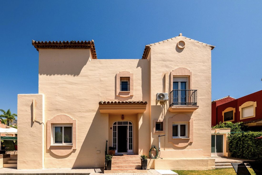 House in Marbella, Andalusia, Spain 4 - 19027991