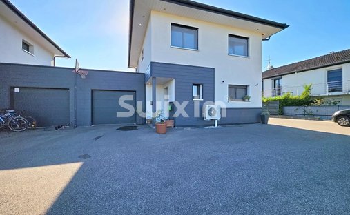 House in Ségny, Auvergne-Rhône-Alpes, France 1