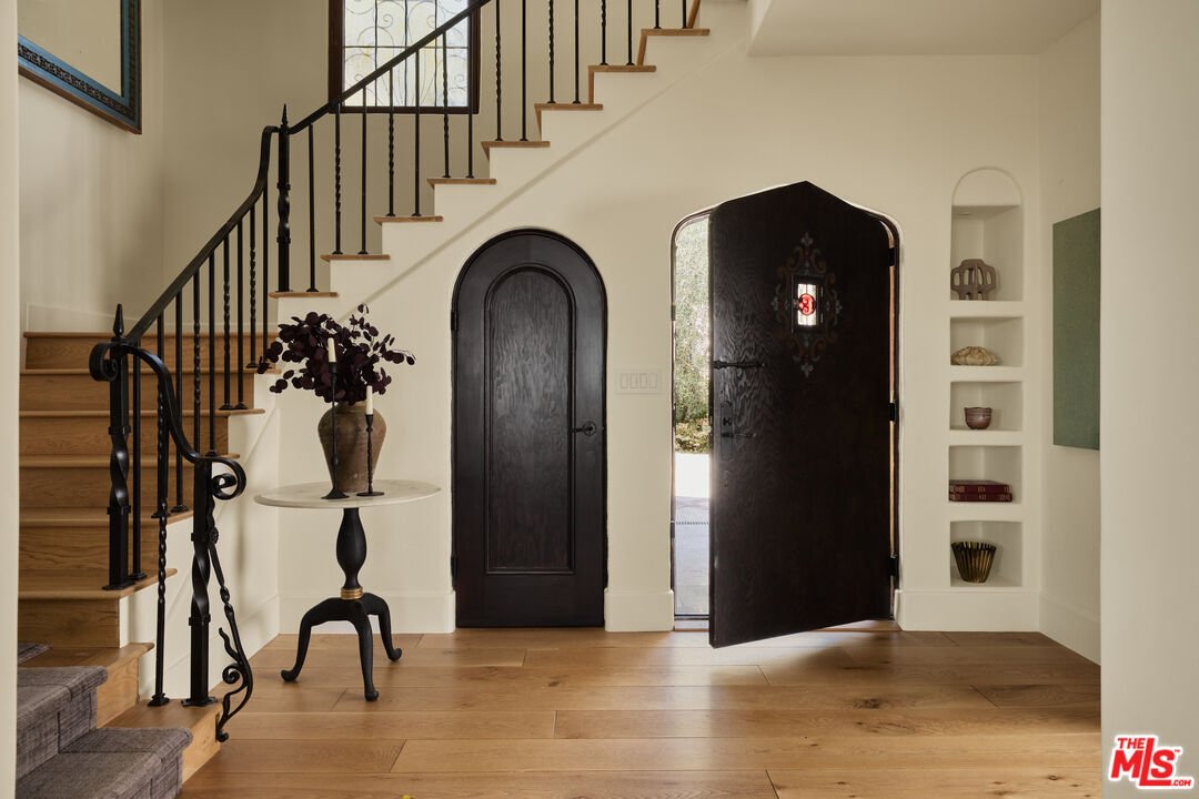 House in Los Angeles, California, United States 4 - 19028109