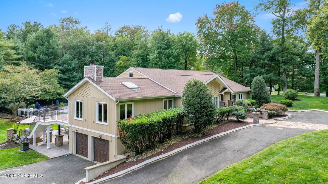 House in Lincroft, New Jersey, United States 3 - 19032425