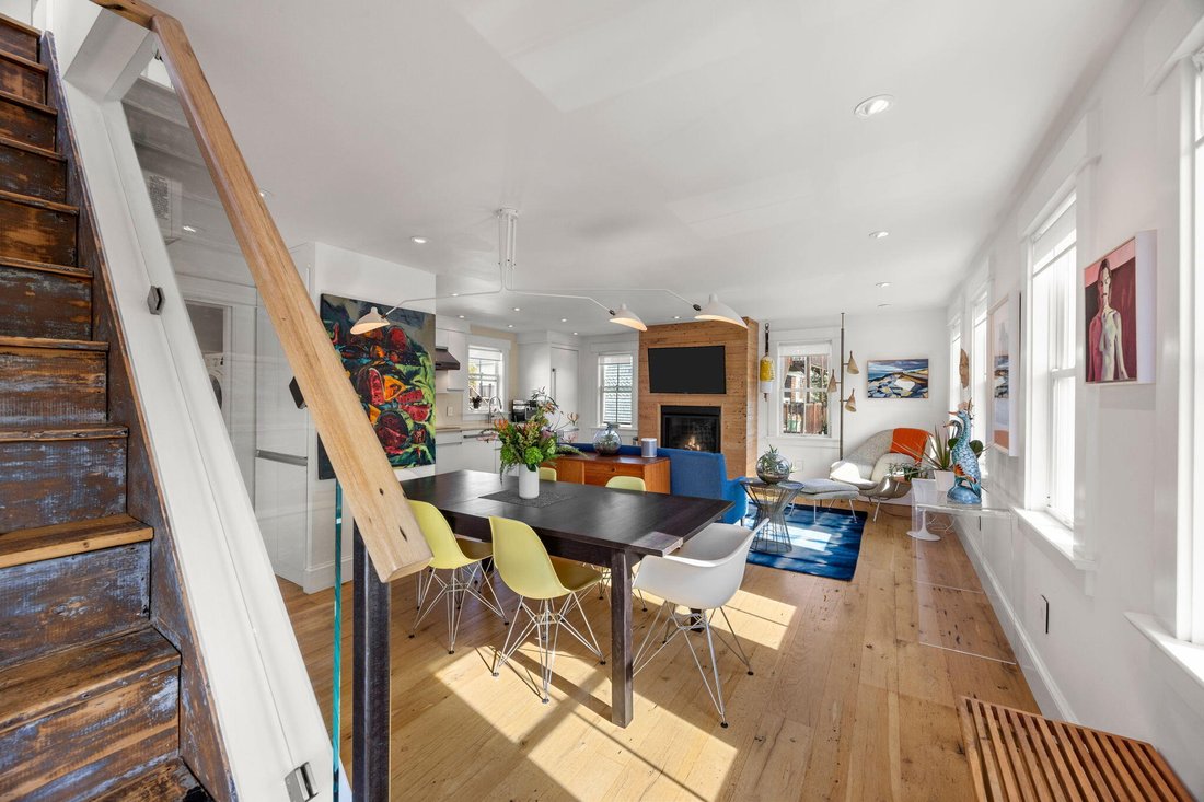 Condo in Provincetown, Massachusetts, United States 1 - 19028158