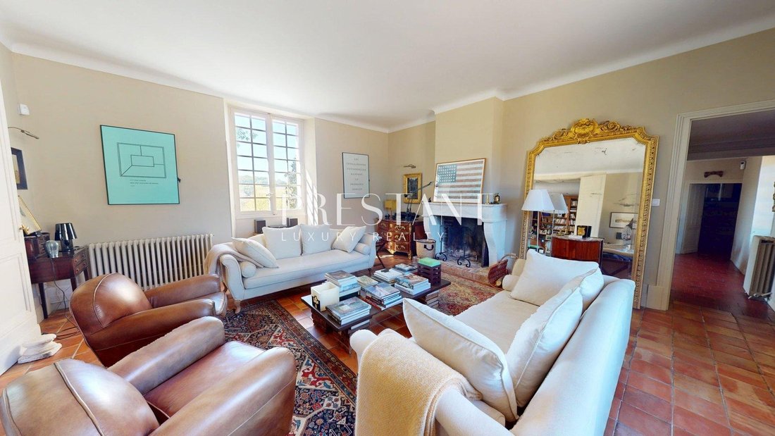 Estate in Vieux Bergerac, Bergerac, France 2 - 19025254