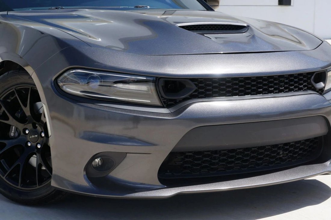 Sedan in Opa Locka, FL, United States 4 - 19025891