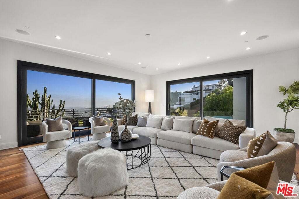 House in Beverly Hills, California, United States 4 - 19023197