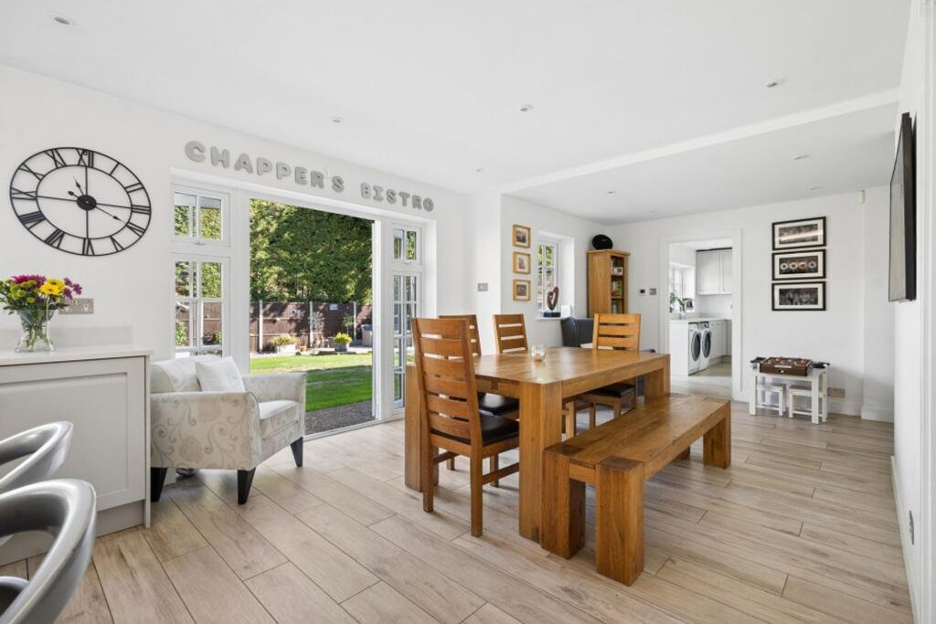 Casa en Farnham Royal, Inglaterra 4 - 19020857