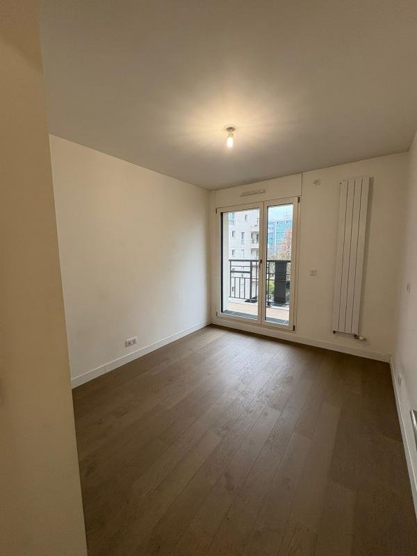 Apartment in Hôtel de Ville-Planchette, Levallois-Perret, France 4 - 19021714